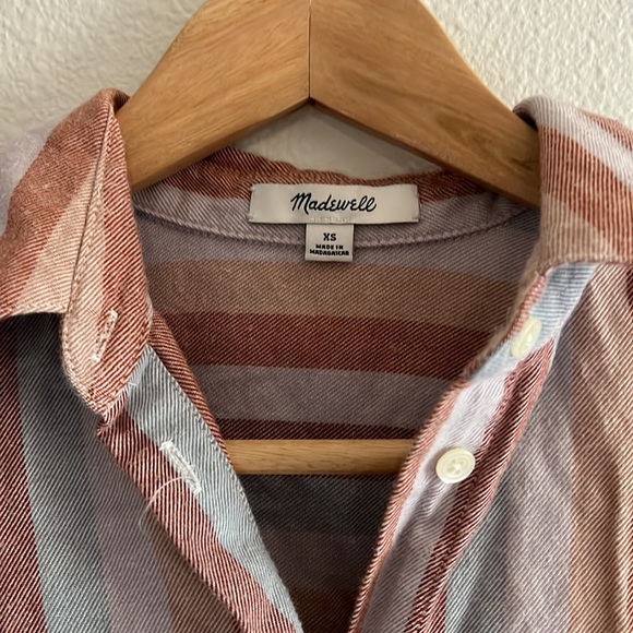 Madewell button down - Picture 2 of 4
